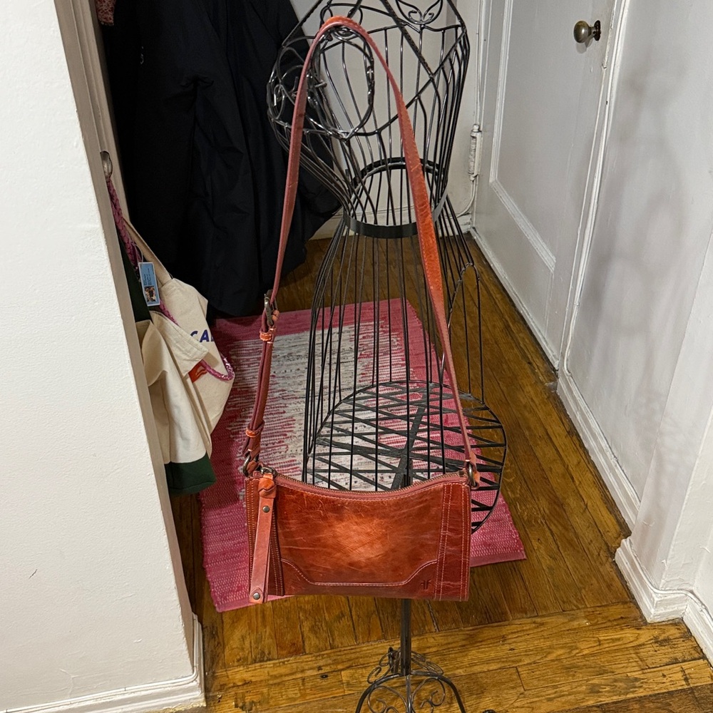 Brown leather Frye crossbody purse